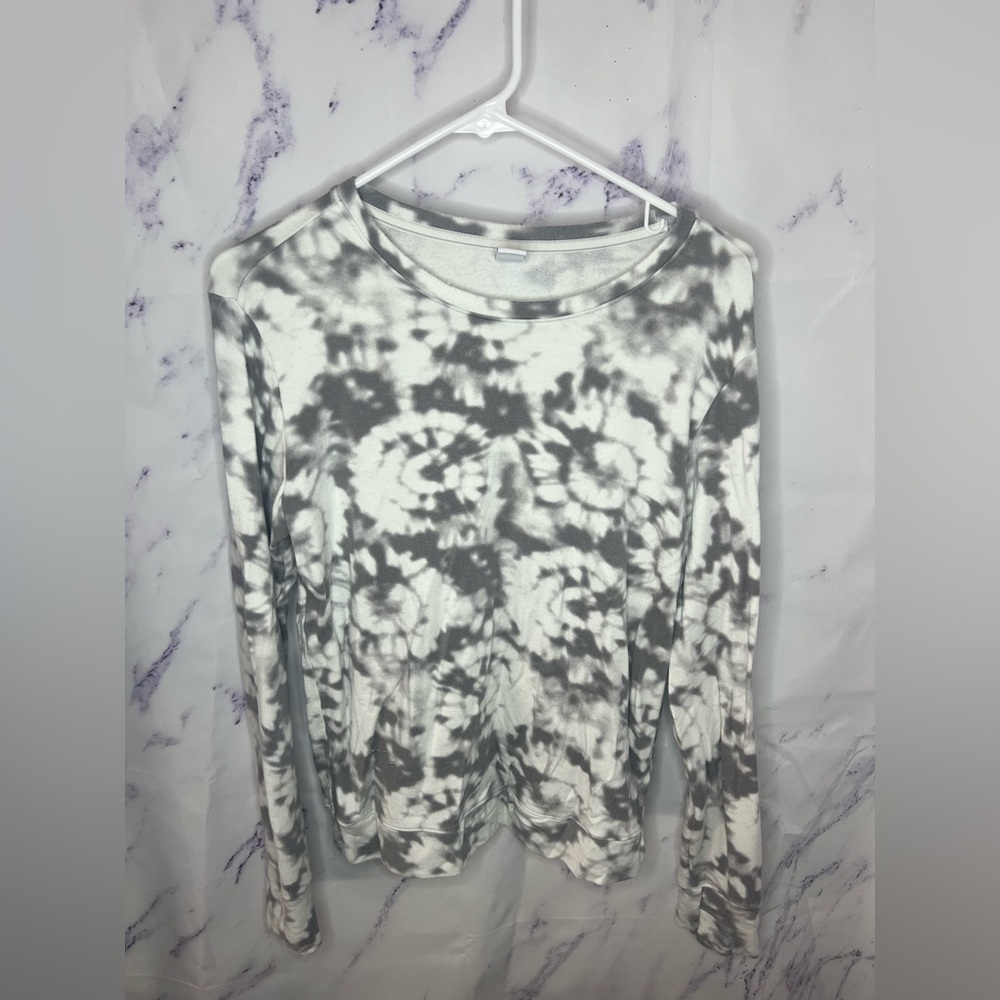 Athleta Girls Grey and White Rest Day Printed Sweatshirt Sz XXL/16